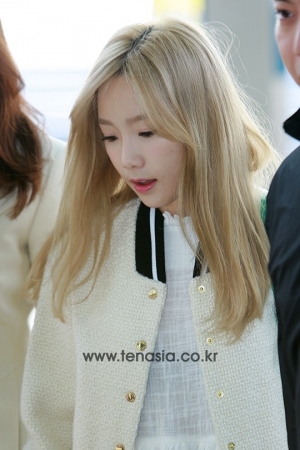 [TENPHOTO] 소녀시대 태연, 주머니에 넣고 싶은 귀여운 여친룩