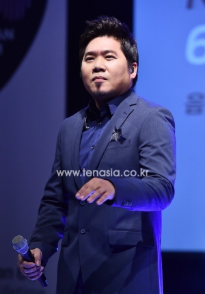 [TENPHOTO] 김조한, 감성 충만한 R&B 천재