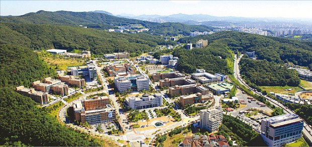 [2016학년도 대입 정시 전략] 단국대학교, 수능 백분위 활용…의예·치의예과는 표준점수로