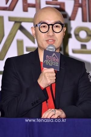 &#39;헌집새집&#39; 홍석천, &#34;출연한 JTBC 예능 모두 잘 됐다...징크스 이어갈 것&#34;
