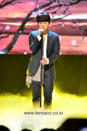 [TENPHOTO] 박시환, 추운 겨울도 녹여버리는 감미로운 목소리 (쇼챔피언)