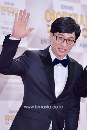 [TENPHOTO] 유재석, 여의도에 나타난 여심 연쇄절도범 (2015 KBS 연예대상)