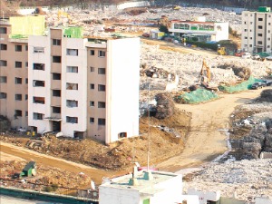 '신반포 자이' 4290만원, 또 최고 분양가…청약 성적표에 올 강남 재건축 성패 달렸다