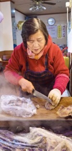 경주 성동시장에서 맛볼 수 있는 찹쌀순대