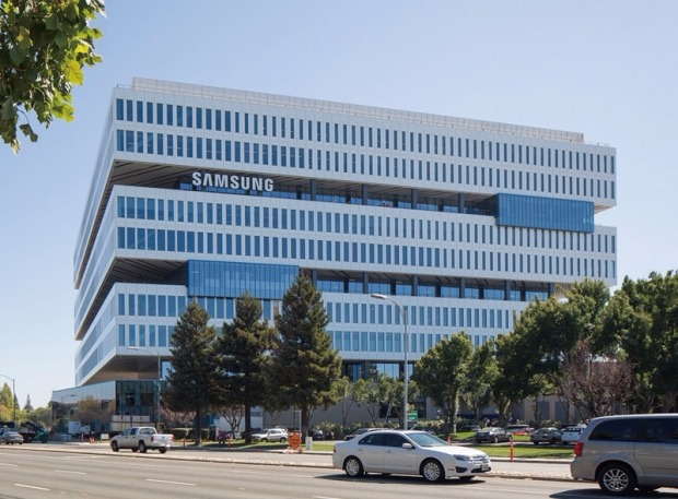 지난해 9월 미국 새너제이에 완공한 삼성전자 부품(DS) 부문 미주총괄 빌딩. 10층 규모의 이 빌딩에 삼성전자 전략혁신센터(SSIC)를 포함해 2000여 명이 근무한다.