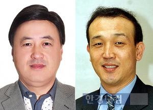 '건국언론인상'을 수상하는 진교승 KBS 국장(왼쪽)과 원희복 경향신문 기자. / 건국대 제공