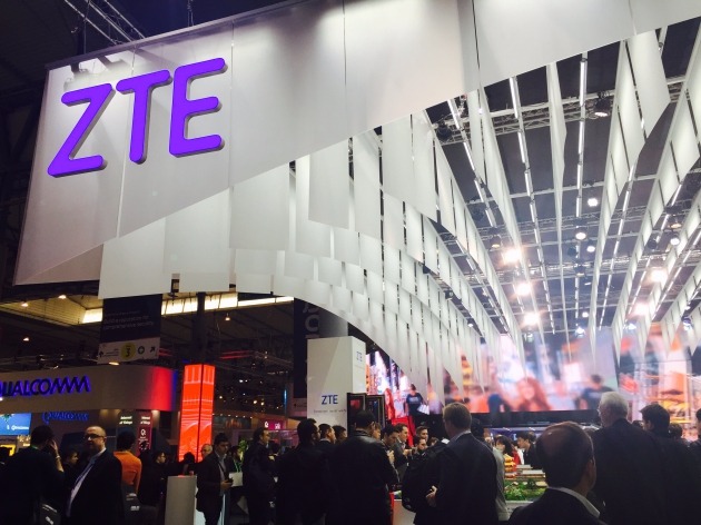 MWC 2016 ZTE 전시장.