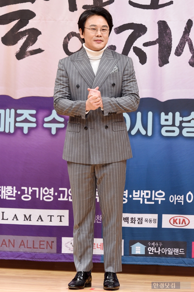 [HEI포토] 김인권, '멋지게 수트 차려입고~'