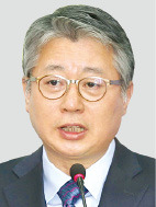 '청와대 문건 유출혐의' 조응천, 더불어민주당 입당