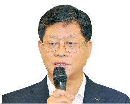 "KOTRA 조직 개편해 수출 적극 도울 것"