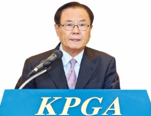 남자 골프 부활 '묘수 찾기' 나선  KPGA