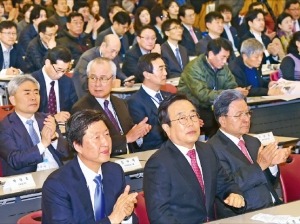  "부산, 이젠 싱가포르·홍콩과 경쟁이다"