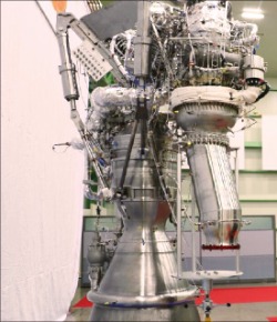 75t급 우주발사체용 액체연료 로켓 엔진. 
