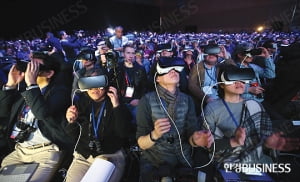'MWC 2016' 결산…대세가 된 가상현실(VR)