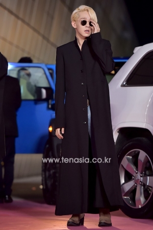 [TEN PHOTO] 위너 남태현, '복고풍 패션 잘 살렸죠?'(SIA)
