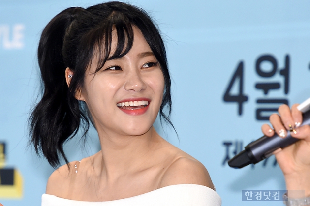 [HEI포토] AOA 유나, '환한 미소가 사랑스러워~'