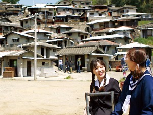  '그때 그시절'로  시간여행…어느덧 나도 '영화 주인공'