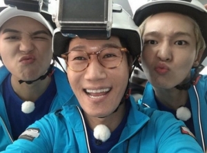 지석진, 위너 송민호-남태현과 &#39;런닝맨&#39; 촬영 인증샷 &#34;귀엽지 말입니다&#34;