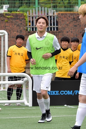 [TEN PHOTO] 김준수, '아이고 힘들다'(FC MEN)