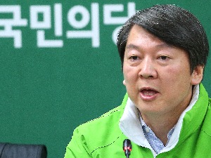 安 "20대 국회 임기전 원구성 안되면 세비 받지 말아야"