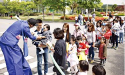 아빠 일터가 놀이공원으로…삼성·LG, 임직원 가족 어린이날 행사