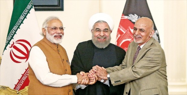 인도-이란-아프간, 이란 항구 공동개발