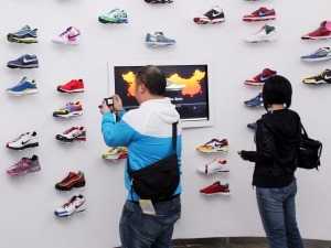 '브랜드 운동화' 찾는 중국인들, 글로벌 신발 산업 '쑥쑥'