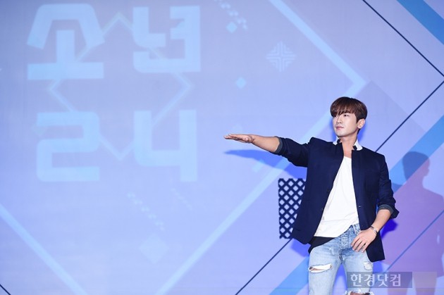 [HEI포토] 이민우, '소년24 프로듀서 맡았어요'