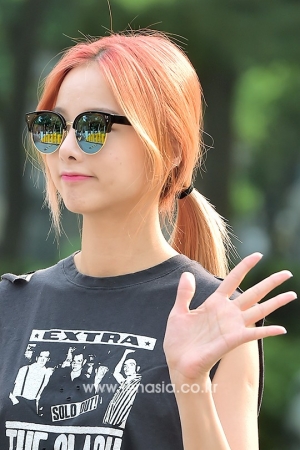 [TEN PHOTO] EXID 솔지, '선글라스는 필수죠'(뮤직뱅크 출근길)