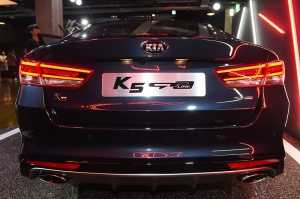  2017 K5 GT-Line, '매력적인 뒤태'