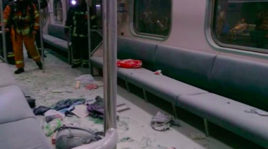 대만 열차 폭발 사고 발생 24명 부상 '정체불명 폭발물 터져..'