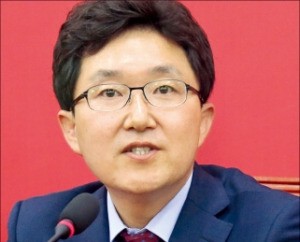 새누리 당권 도전 출사표 낸 김용태 의원 "전대 통해 계파 청산…친박과 타협 않겠다"