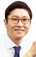 조인회 두올 사장 "45년 자동차 내장재 외길…해외공략 위해 상장"