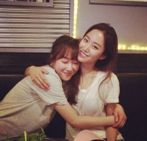 전혜빈, 서현진과 다정한 투샷 &#34;보고 싶을 거야 오해영♡&#34;