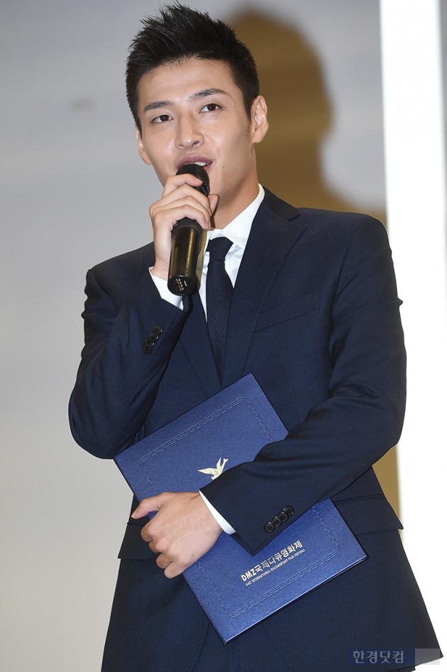 [HEI포토] 강하늘, '훈훈~하네'