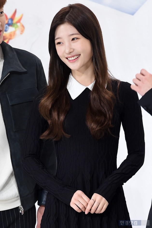[HEI포토] 아이오아이 정채연, '아름다운 미소에 눈길~'