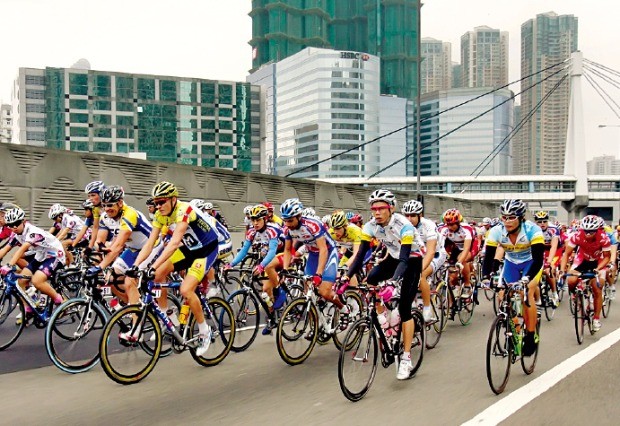 홍콩 사이클로톤 자전거 대회. 