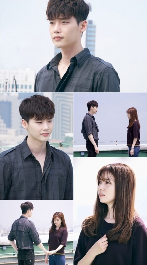 &#39;W&#39; 이종석♥한효주, 옥상 재회 &#39;17일 정상 방송&#39;