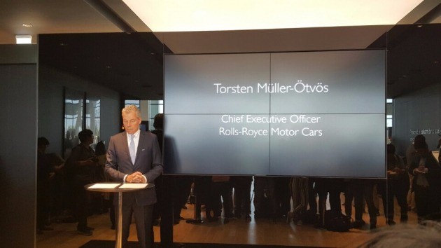 롤스로이스 영국 본사에서 방한한 토스텐 뮐러 위트비스 최고경영자(CEO)가 간담회를 진행하고 있다.