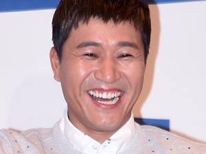  김종민, '보기만 해도 웃음이 나와'