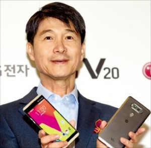 LG 'V20폰' 출격…재도약 승부수 띄웠다