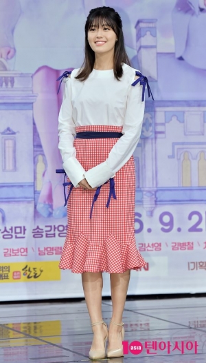 [TEN PHOTO]남지현 &#39;성인된후 첫주연 부담감이 커요&#39;