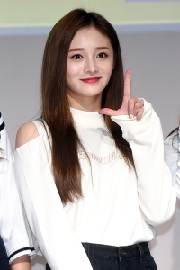  아이오아이 주결경, '오늘이 리즈 미모'