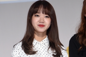  아이오아이 최유정, '순박한 미소가 매력'