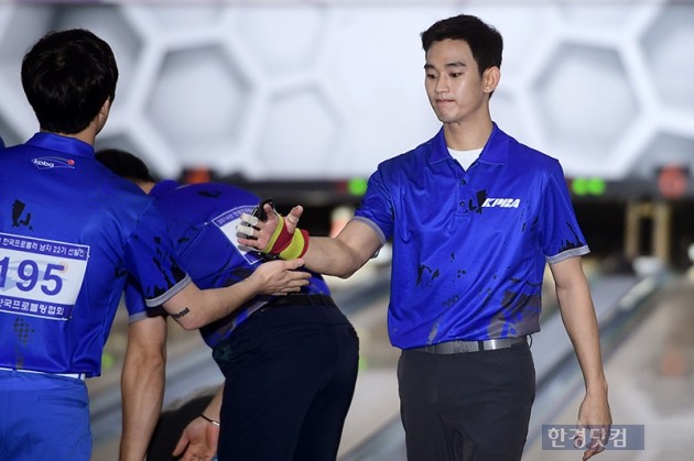 [HEI포토] 김수현, '나이스 스페어~'