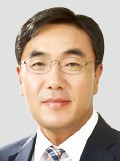 [기업 재무] 저성장 '덫'에 걸린 한국 제조업, '가치 융합'으로 새 수익 창출해야