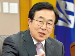 "고부가 산업 키우고 일자리 만드는 데 집중…부산 체질 바꿀 것"