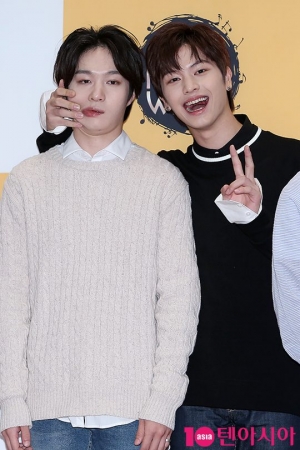 [TEN PHOTO] 이창섭-육성재 &#39;눈을 뗄수 없는 외모&#39;