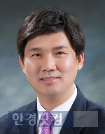 한국산업경영시스템학회장에 선출된 백동현 한양대 교수.