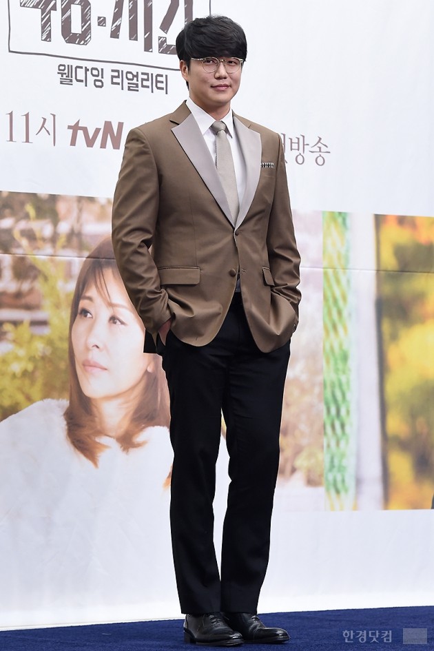 [HEI포토] 성시경, '멋지게 차려입고~'